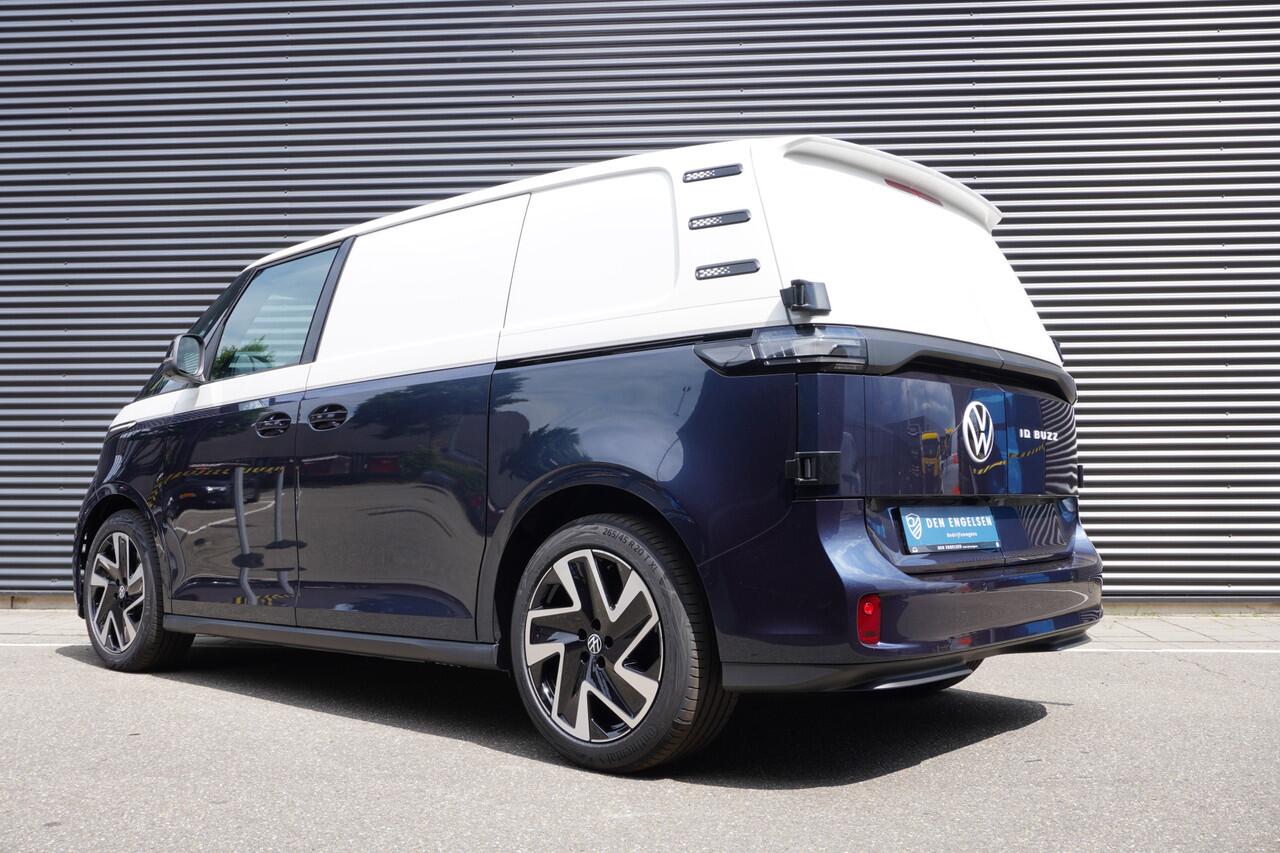 Volkswagen ID. Buzz Cargo ID. Buzz Cargo 340 pk 4-Motion, Anniversary Edition, Achteruitrijcamera, Comfortstoelen met armleuning, Navigatie, Achterdeuren zonder ruit, Trekhaak, Warmtepomp, Schuifdeur rechts en links