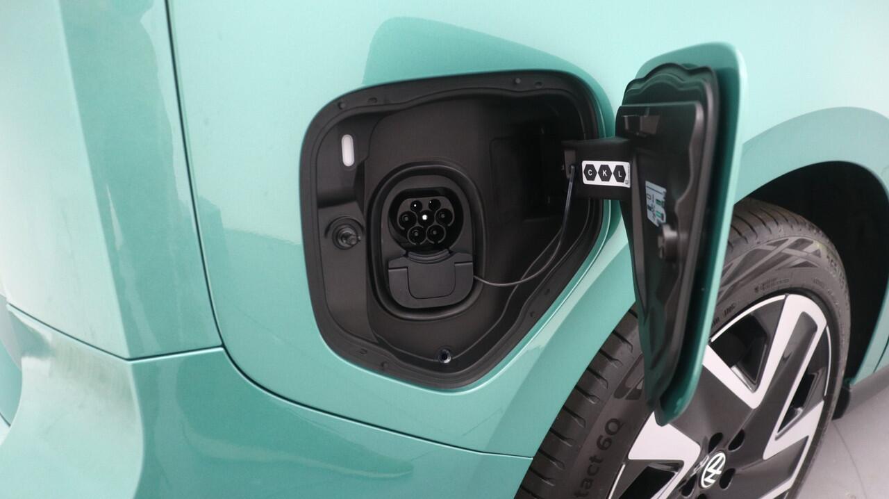Volkswagen ID. Buzz Cargo L1H1 79kWh 286pk RWD Anniversary Edition /Direct leverbaar