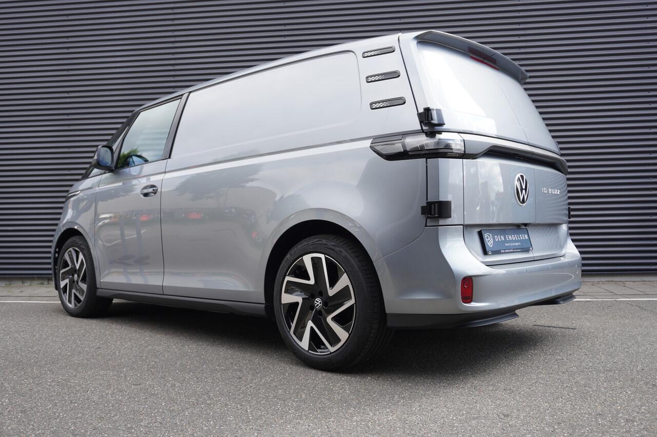 Volkswagen ID. Buzz Cargo ID. Buzz Cargo 340 pk 4-Motion ID. Buzz Cargo 340 pk 4-Motion, Anniversary Edition, Achteruitrijcamera, Bijrijdersbank, Navigatie, Achterdeuren zonder ruit, Warmtepomp