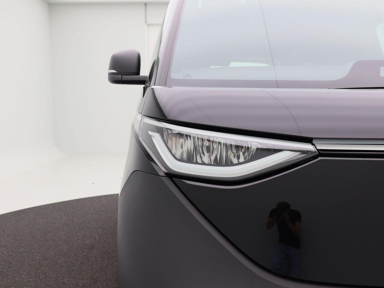 Volkswagen ID. Buzz Cargo Bedrijfswagens Economy Business 79 kWh 286 PK | Metallic zwart | App connect | 2 stoelen |