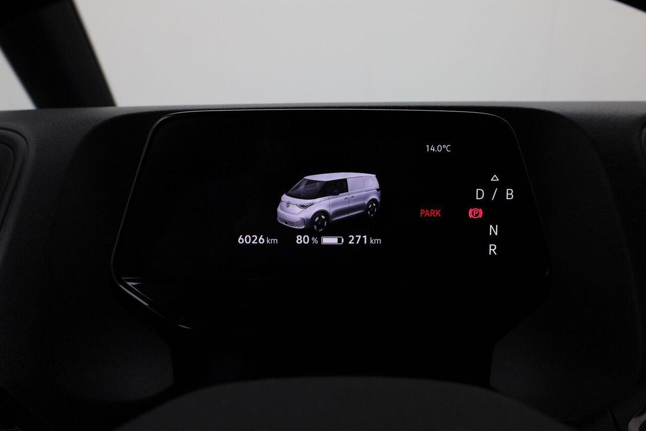 Volkswagen ID. Buzz Cargo 77 kWh 204 pk | Trekhaak | 3-zits | Achteruitrijcamera | Stoelverwarming | Adaptive Cruise | Keyless Entry