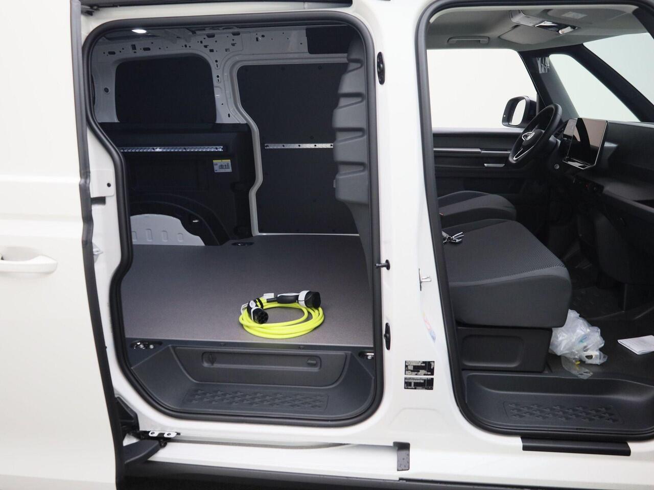 Volkswagen ID. Buzz Cargo Bedrijfswagens Bulli Edition 79kWh / 340pk 4Motion 717212