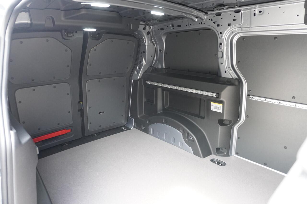 Volkswagen ID. Buzz Cargo ID. Buzz Cargo 286 pk ID. Buzz Cargo 286 pk, Bulli, Achteruitrijcamera, Comfortstoelen met armleuning, Navigatie, Achterdeuren zonder ruit, Trekhaak