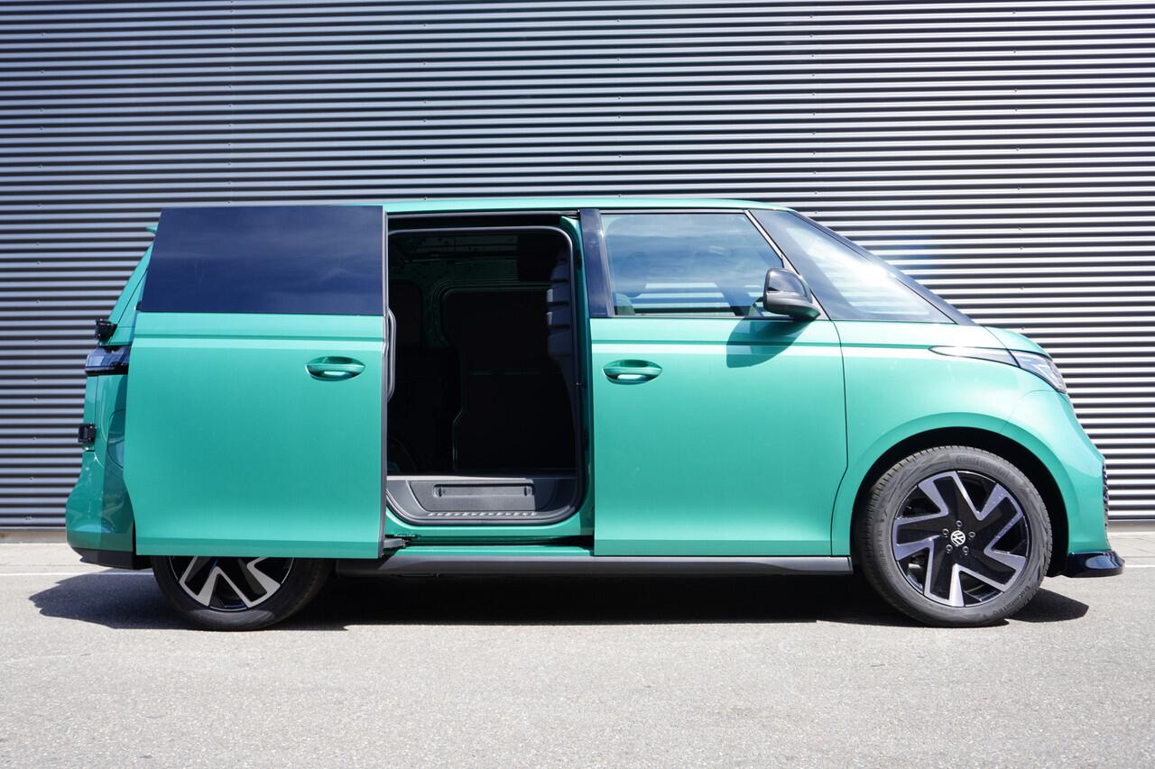 Volkswagen ID. Buzz Cargo ID. Buzz Cargo 340 pk 4-Motion, Anniversary Edition, Glass look panelen, Frontlip, Ondergrille hoogglans zwart, Navigatie, Achterdeuren zonder ruit, Trekhaak