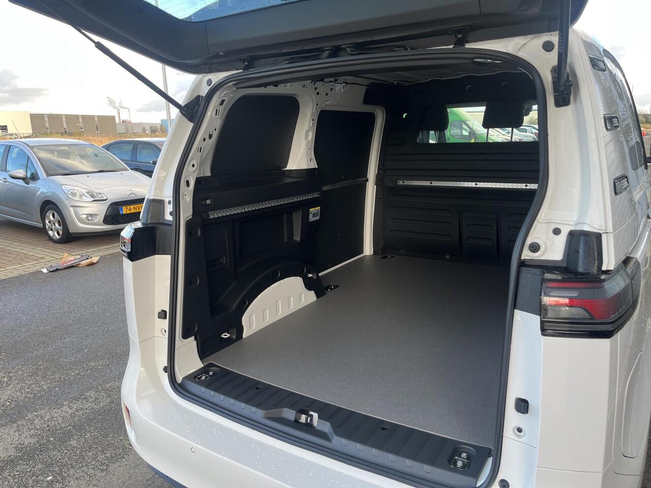 Volkswagen ID. Buzz Cargo 77 kWh Volkswagen ID. Buzz Cargo L1H1 77 kWh