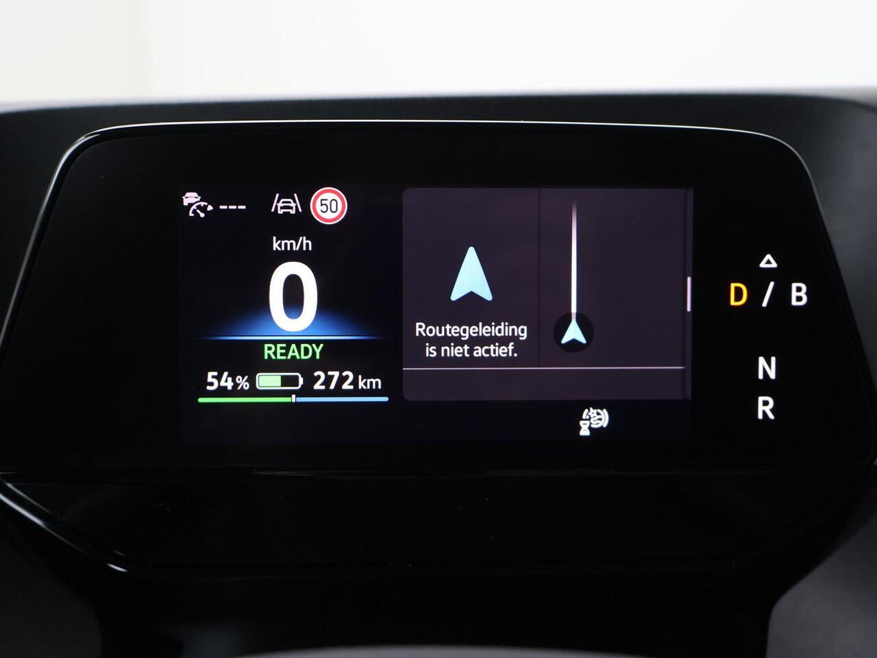 Volkswagen ID. Buzz Cargo Bedrijfswagens Bulli Edition Elektromotor 210 kW (286 pk) 2988 mm DEMO | IQ LED | Elektrische Schuifdeur + Achterklep | Navigatie Apple Carplay | PDC V+A + Camera | 2x Comfortstoelen + Armleuningen | Trekhaak Wegklapbaar