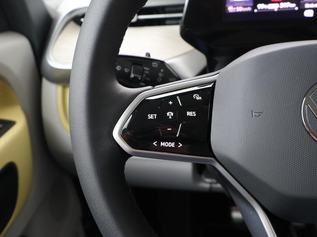 Volkswagen ID. Buzz Pro Advantage 204 Pk 82 kWh | First Edition | Elektr. Schuifdeuren & Achterklep | LM 20" Solna | Design Pakket | Open & Close Pakket Plus |