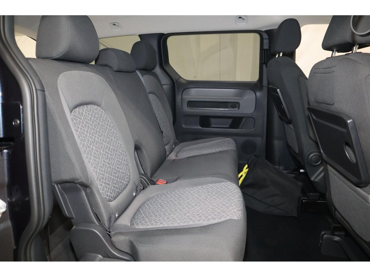 Volkswagen ID. Buzz Pro 77kWh ACC 20 Inch SurroundView Navi