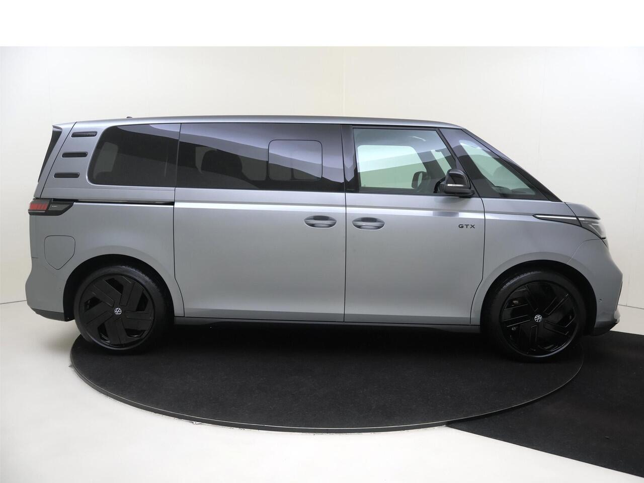 Volkswagen ID. Buzz GTX 250 kW (340 pk) 4M Elektromotor 7pers | 7 zits pakket | Bekleding, 'ArtVelours' GTX Premium | Velgen 'Caracas', 21 inch lichtmetaal | Open & Close Pakket Plus |