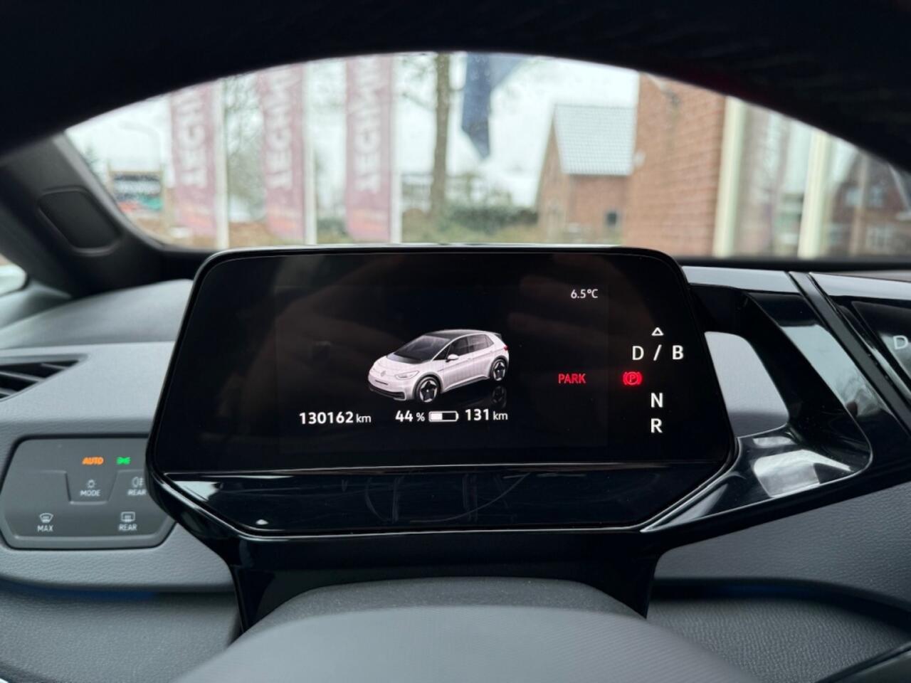 Volkswagen ID.3 First 58 kWh 91% SOH / FASE 3 / STOELVERW. / CARPLAY / ANDROID /