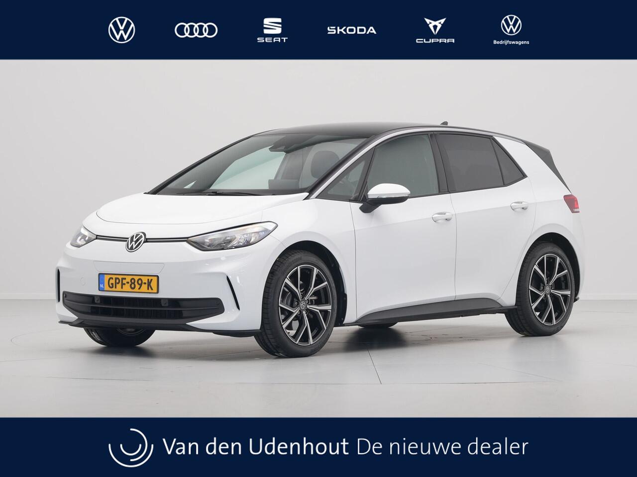 Volkswagen ID.3 Pure Oranje Edition 52 kWh 19"velgen privacy glass Led Navigatie 281