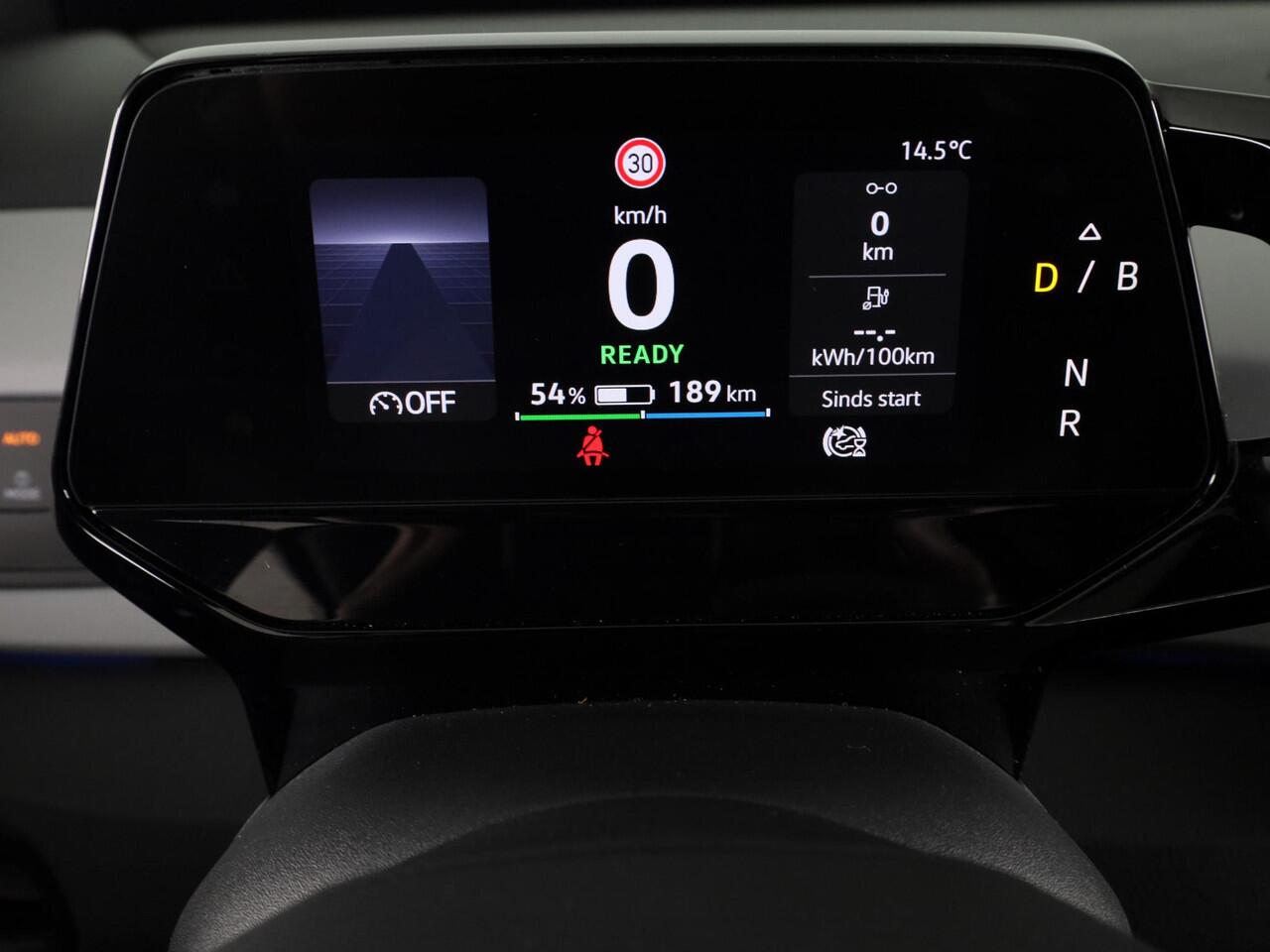 Volkswagen ID.3 First Plus 58 kWh 204 PK | Navigatie | Parkeersensoren | Camera | Led lampen