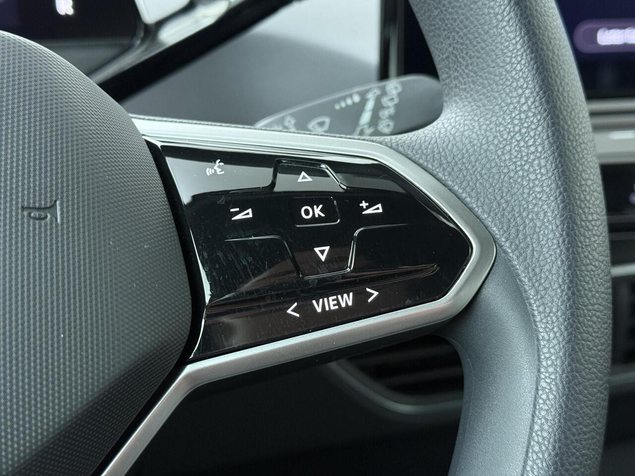 Volkswagen ID.3 Pure 45 kWh | 150 PK | SoH 89%| Adaptive cruise control | Climate control | Navigatiesysteem |