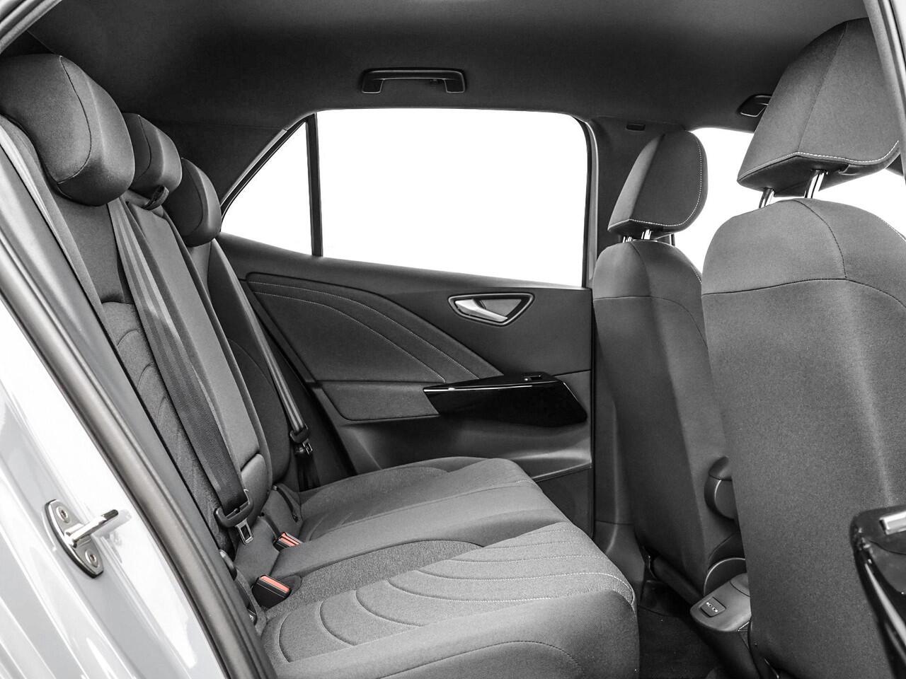 Volkswagen ID.3 Pro S Limited Edition 79 kWh accu. 204 PK · Achteruitrijcamera · Draadloze telefoonlader · voorstoelen en stuurwiel verwarmd ·