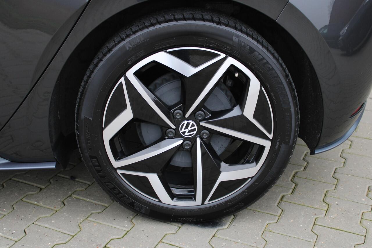 Volkswagen ID.3 First Plus 58 kWh | Incl. 12 maanden garantie | Adaptieve cruise control | Climate control | Stoel/stuurverwarming | Parkeercamera | Apple carplay/Android auto | Interieur voorverwarming |