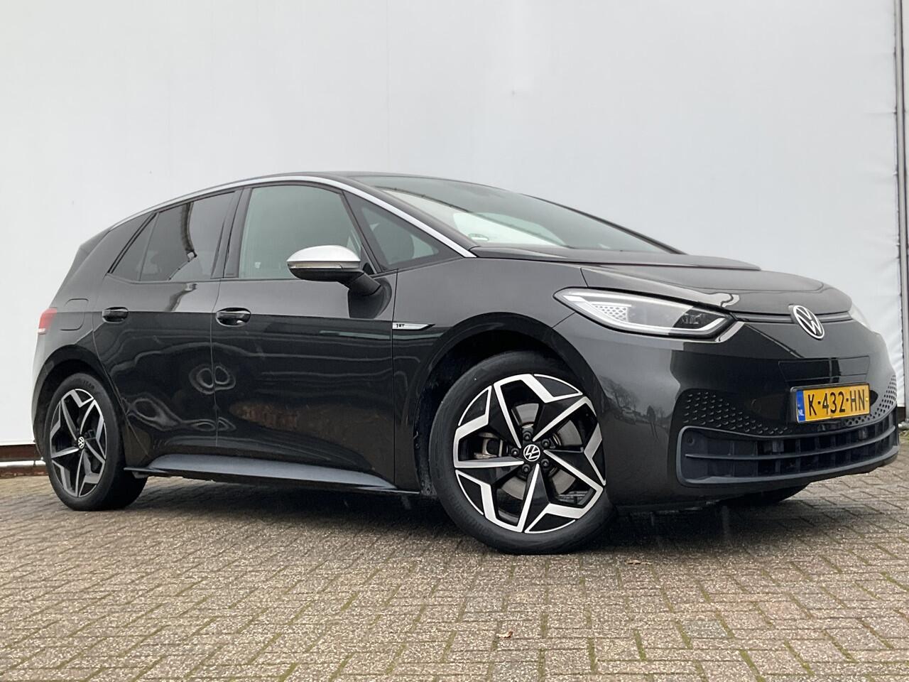 Volkswagen ID.3 First Plus 58 kWh SOH 91% Adap.Cruise Stoel/Stuurverw Carplay 100% Elektrisch NL-Auto!