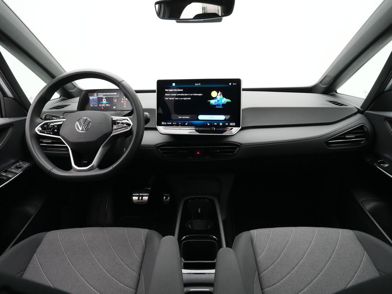 Volkswagen ID.3 Pure Oranje Edition 52 kWh Camera 19"velgen Privacy Glass navigatie Led 181