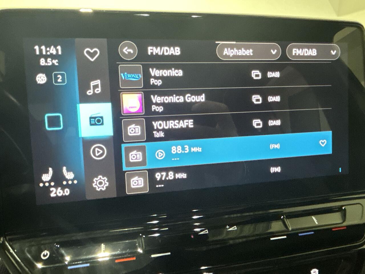 Volkswagen ID.3 Pro 58 kWh "18 inch Lichtmetalen Velgen | Zwart dak | Parkeersensoren