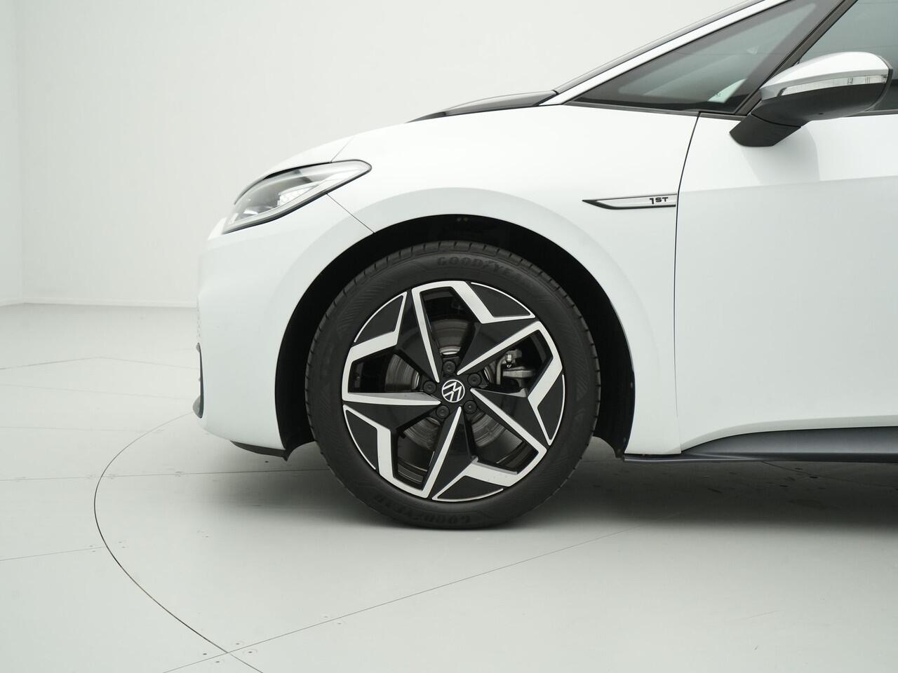 Volkswagen ID.3 First Plus 58 kWh 204pk Trekhaak Navigatie Camera Stoel/Stuurverwarming Acc 15