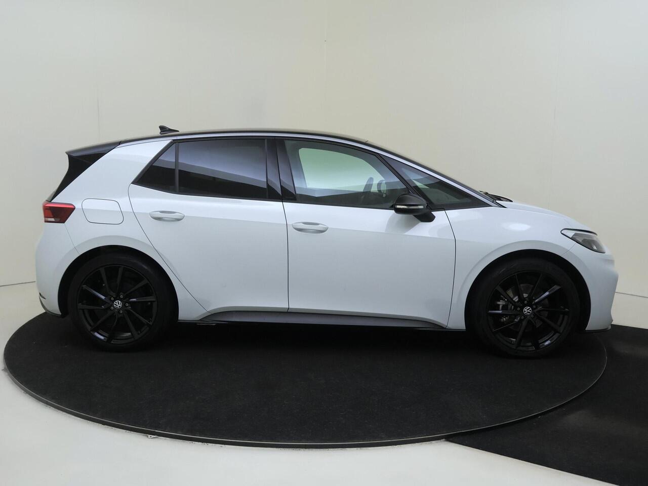 Volkswagen ID.3 Pure Oranje Edition 52 kWh