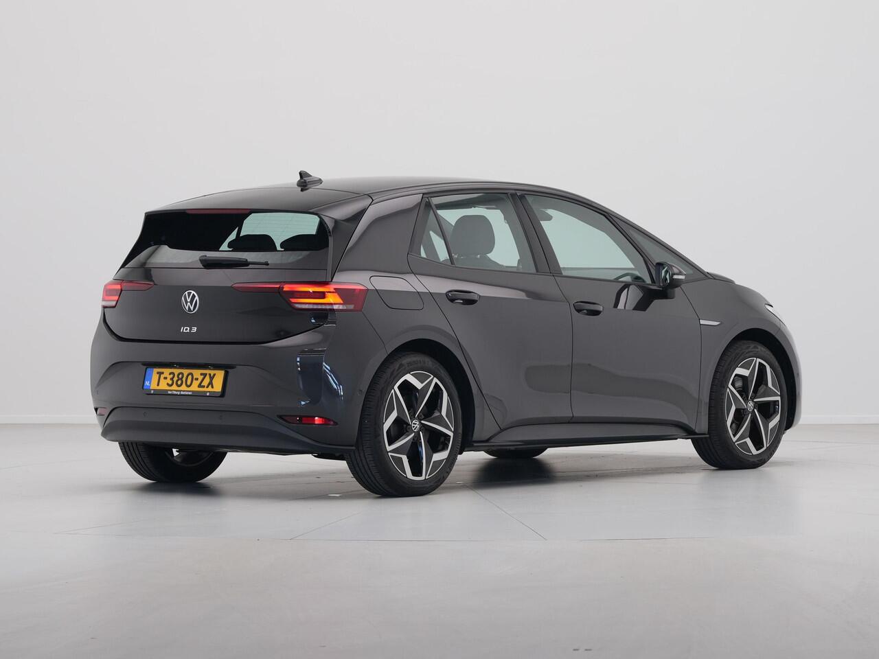 Volkswagen ID.3 Pure 150 pk Navigatie Camera Stoelverwarming Acc 333