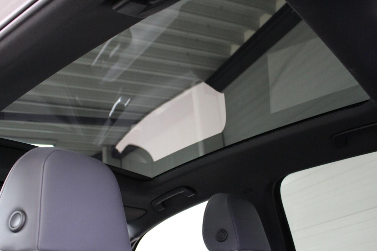 Volkswagen ID.3 Tech 58 kWh | 150kW / 204 PK Panoramadak | El. stoelverstelling | Camera | Warmtepomp | 92% SOH