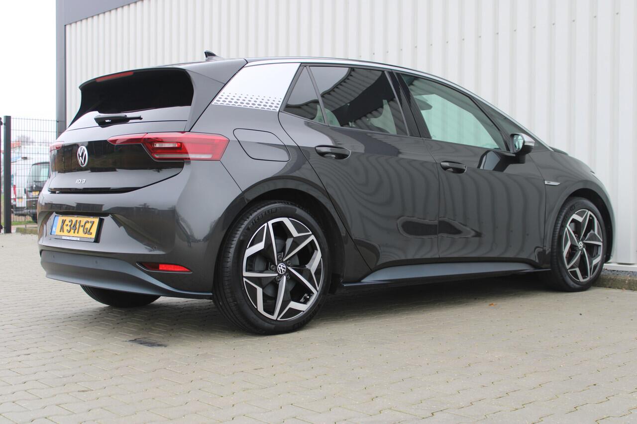Volkswagen ID.3 First Plus 58 kWh | Incl. 12 maanden garantie | Adaptieve cruise control | Climate control | Stoel/stuurverwarming | Parkeercamera | Apple carplay/Android auto | Interieur voorverwarming |