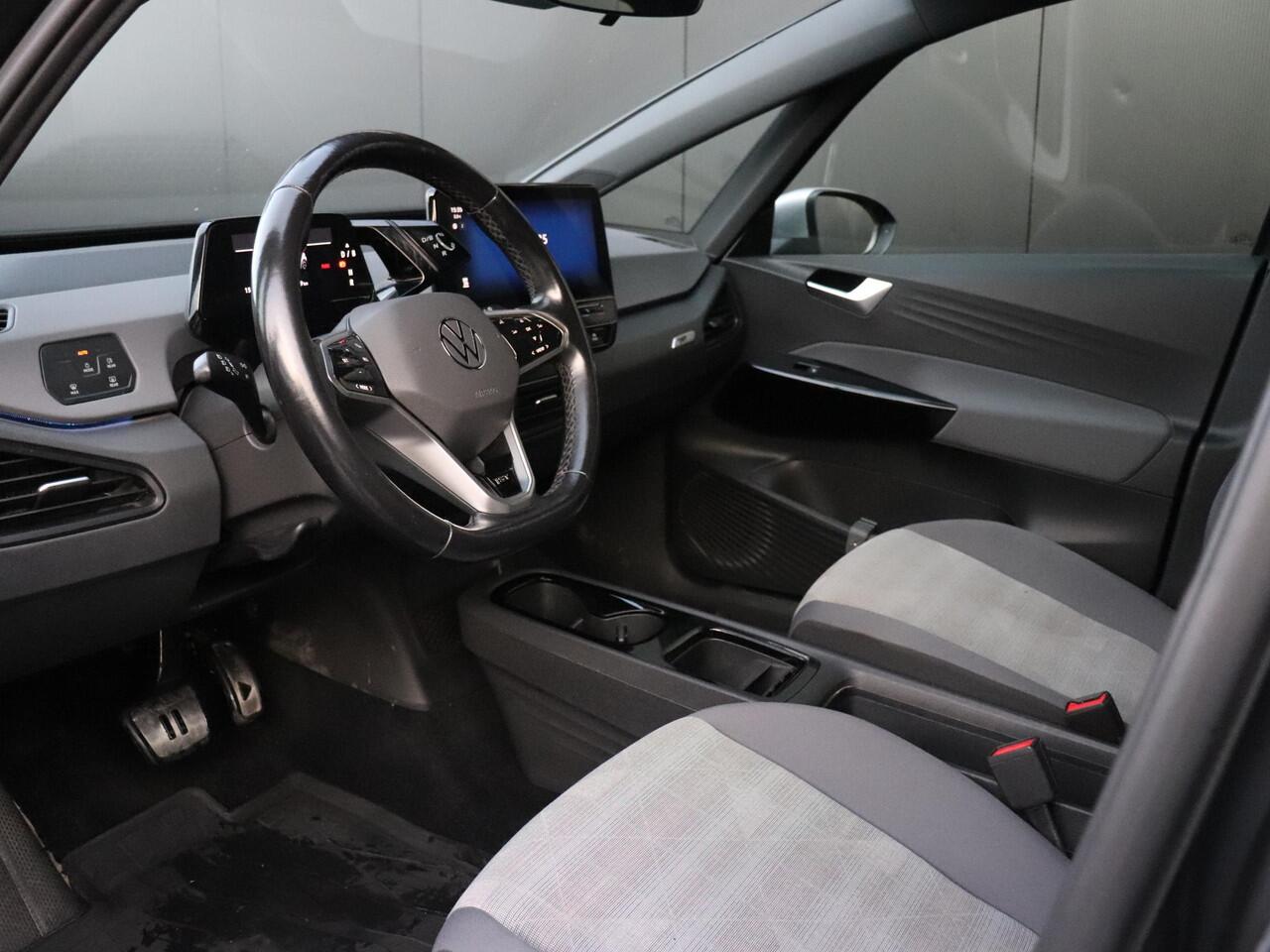 Volkswagen ID.3 First 58 kWh | PDC | SOH 91% | CRUISE | NAVI | APPLE CARPLAY | STOEL/STUURVERW. |