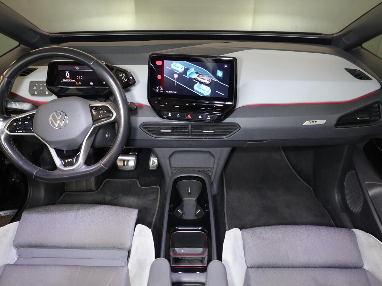 Volkswagen ID.3 First Max 58 kWh 204pk | Navigatie | Parkeersensoren | Keyless | Led Matrix | Camera | Electr.verstelbare voorstoelen| SOH 84%