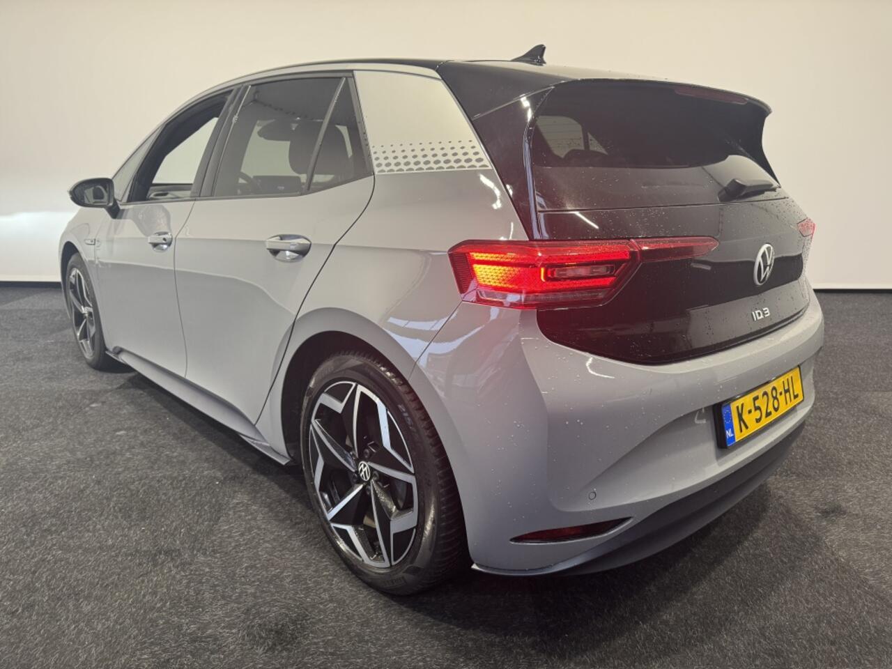 Volkswagen ID.3 First Plus 58 kWh Matrix Led Carplay Navigatie Camera