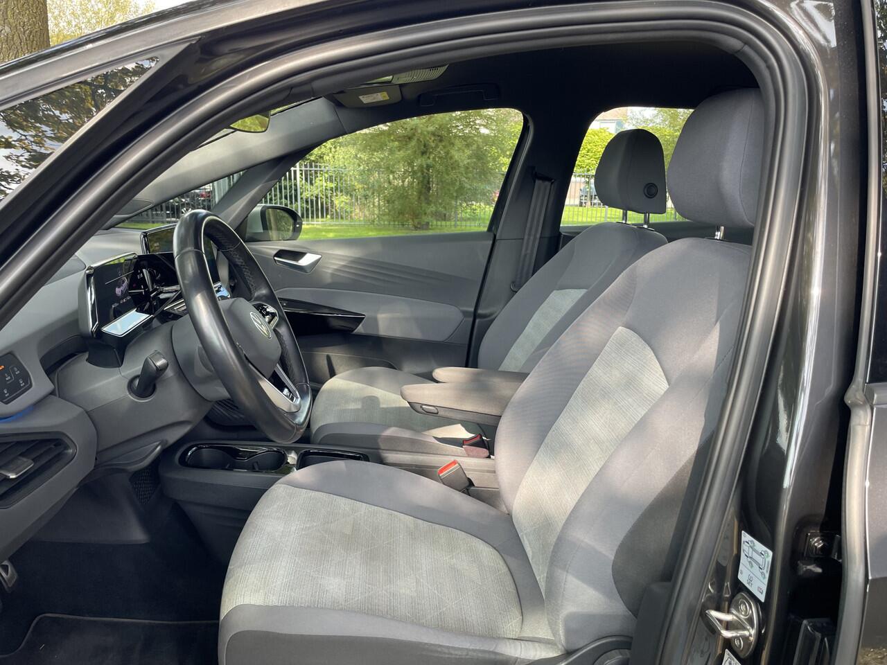 Volkswagen ID.3 Pro Performance 58 kWh | Navi | PDC | Cruise | Info Bas: 0492-588982 Info Bas: 0492-588982 Whatsapp: 0492588988