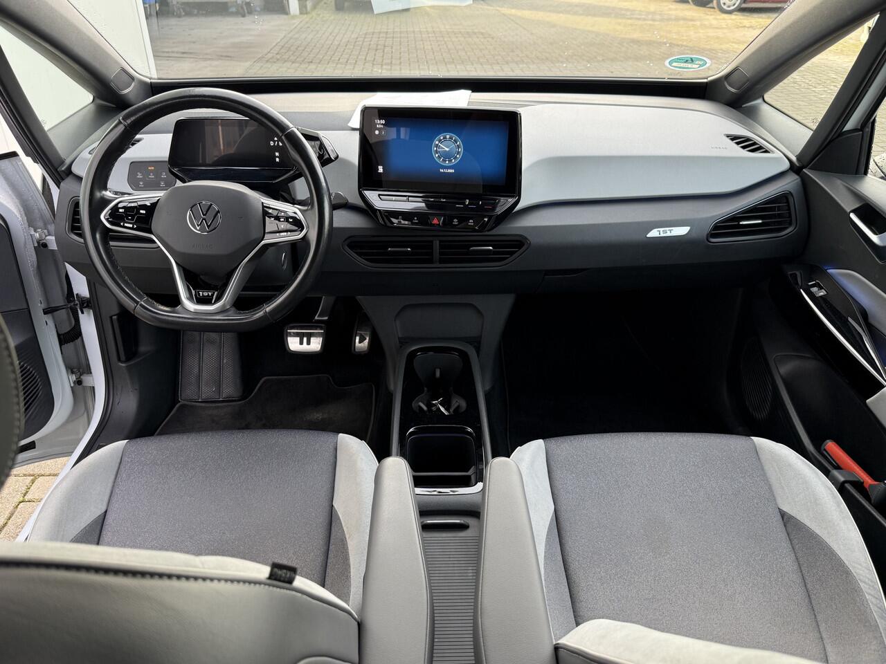 Volkswagen ID.3 First Plus 58 kWh ? Lichtmetaal 19inch ? CarPlay ? SOH94% ?