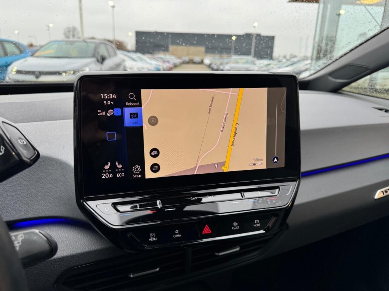 Volkswagen ID.3 First 58 kWh - stoelverwarming - navi - sensoren