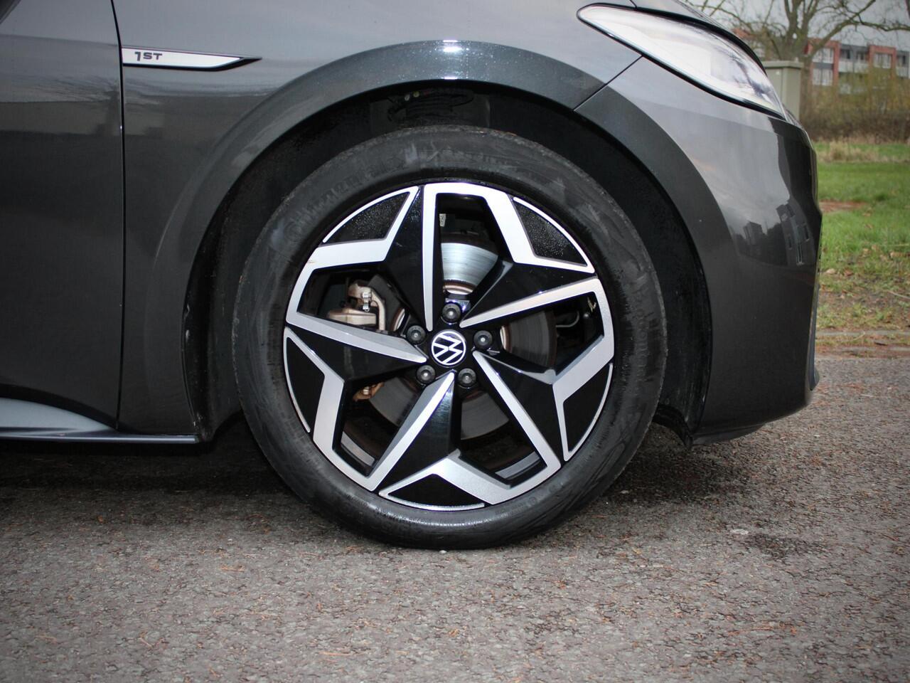 Volkswagen ID.3 First Plus 58 kWh ACC Stoel/ Stuurvw LED