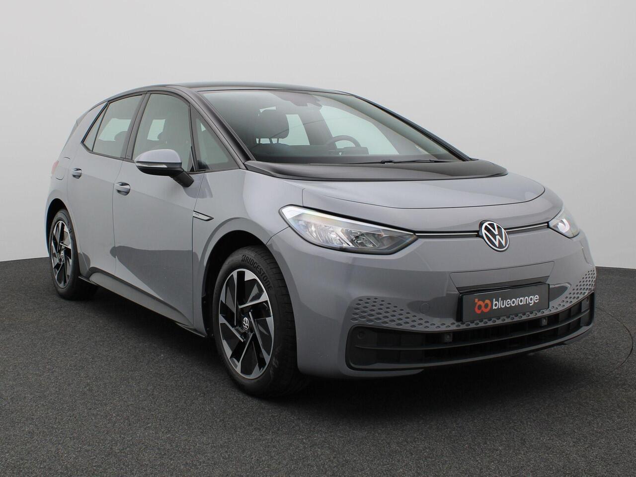 Volkswagen ID.3 Pro 58 kWh 204PK Warmtepomp, Adaptieve Cruise Control, Full Led, Keyless, App-Connect, Navi, Stuur- en Stoelverwarming, 18" LM Velgen