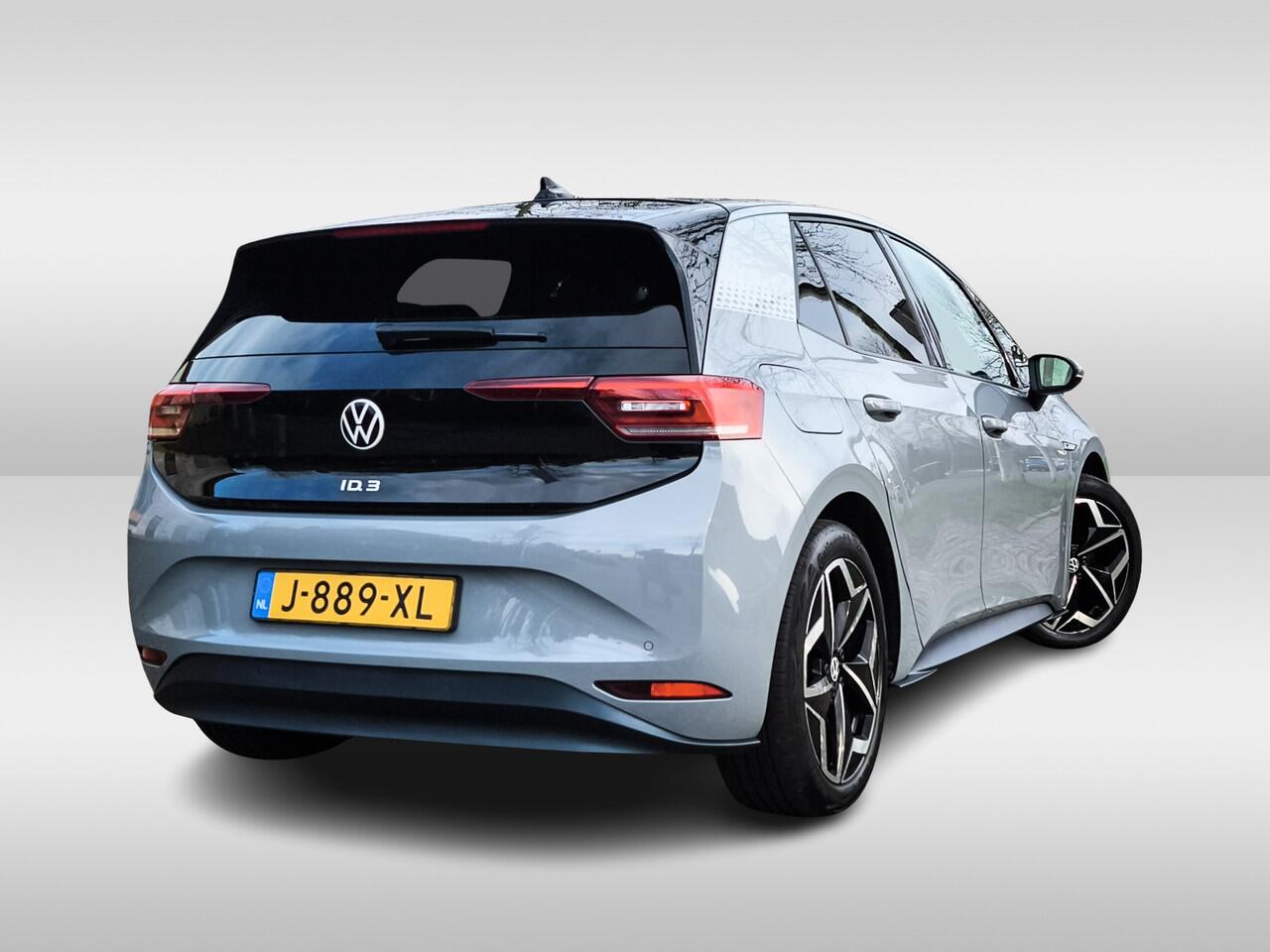 Volkswagen ID.3 First Plus 58 kWh 3-Fase 1e-Eig. & Keurig-Onderh. BOVAG-Garantie. NL-Auto.