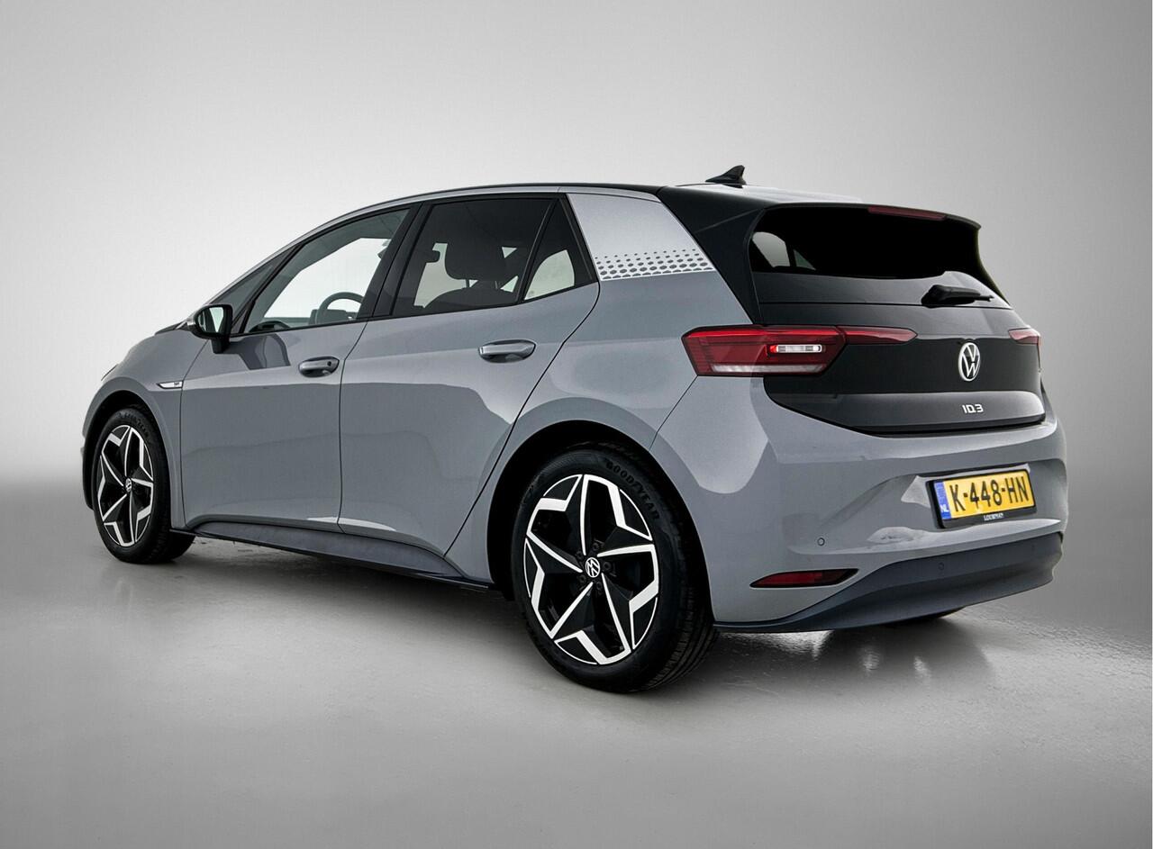 Volkswagen ID.3 First Plus 58 kWh | Matrix led koplampen | 19 Inch | SOH 93,4% | Nederlandse Auto | NAP |