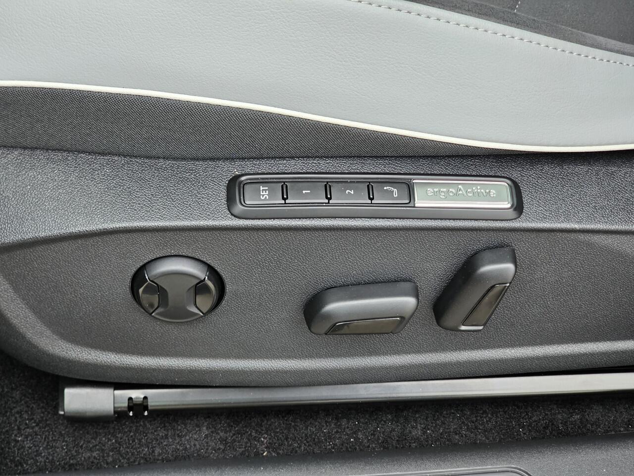 Volkswagen ID.3 Pro S Business 77 kWh | Assistance + | Top Sport int | Panoramadak | 20" Demonstratieauto, bel voor beschikbaarheid