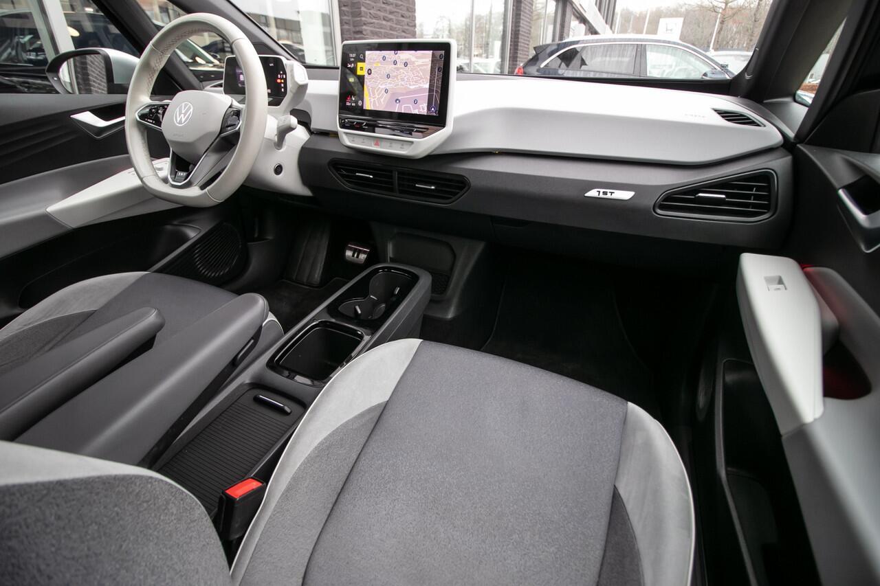 Volkswagen ID.3 First Plus 58 kWh | SOH 91% | Adapt Cruise | Camera | Trekhaak