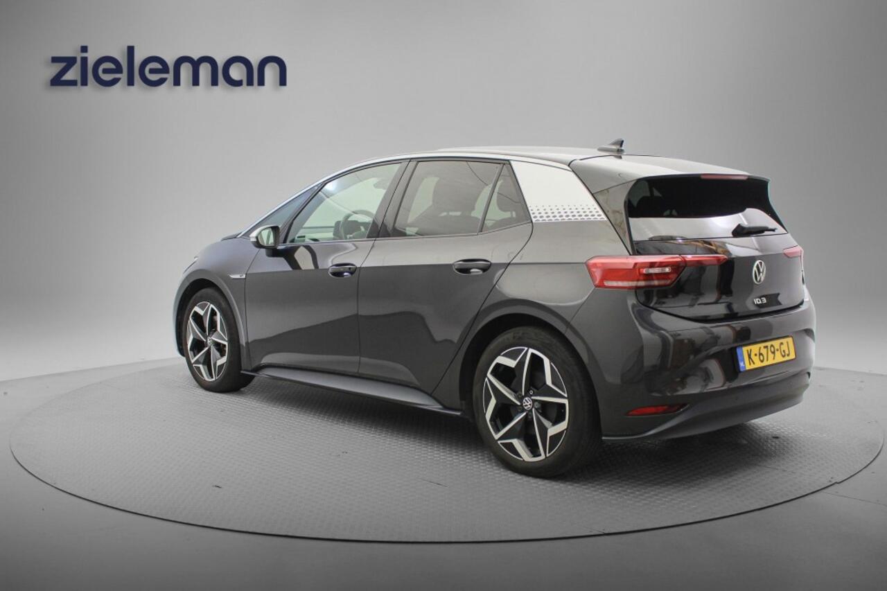 Volkswagen ID.3 First Plus 58 kWh - Carplay, Navi, Camera, Stuur/Stoelverwarming, SOH 89%