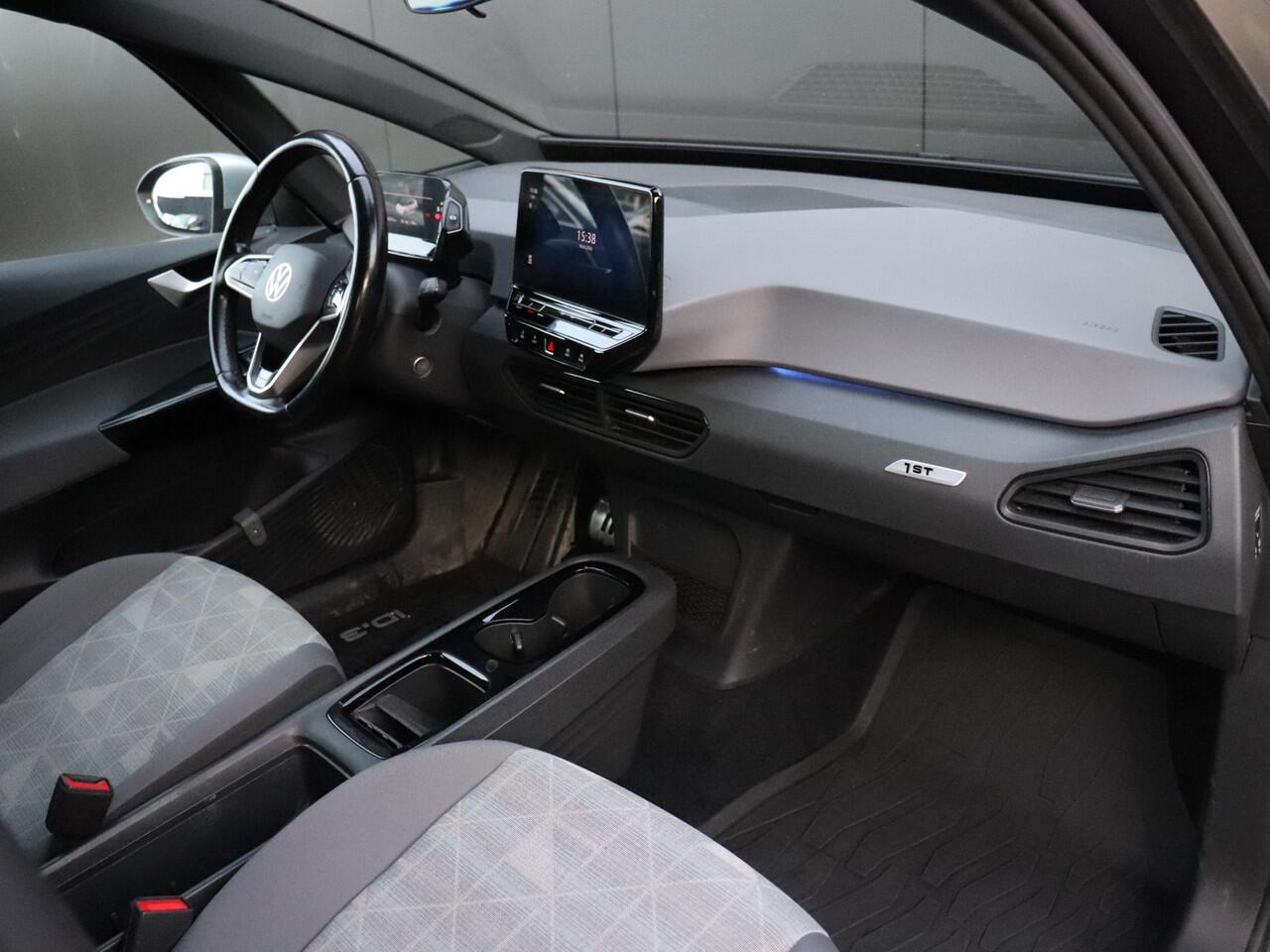 Volkswagen ID.3 First 58 kWh | PDC | SOH 91% | CRUISE | NAVI | APPLE CARPLAY | STOEL/STUURVERW. |