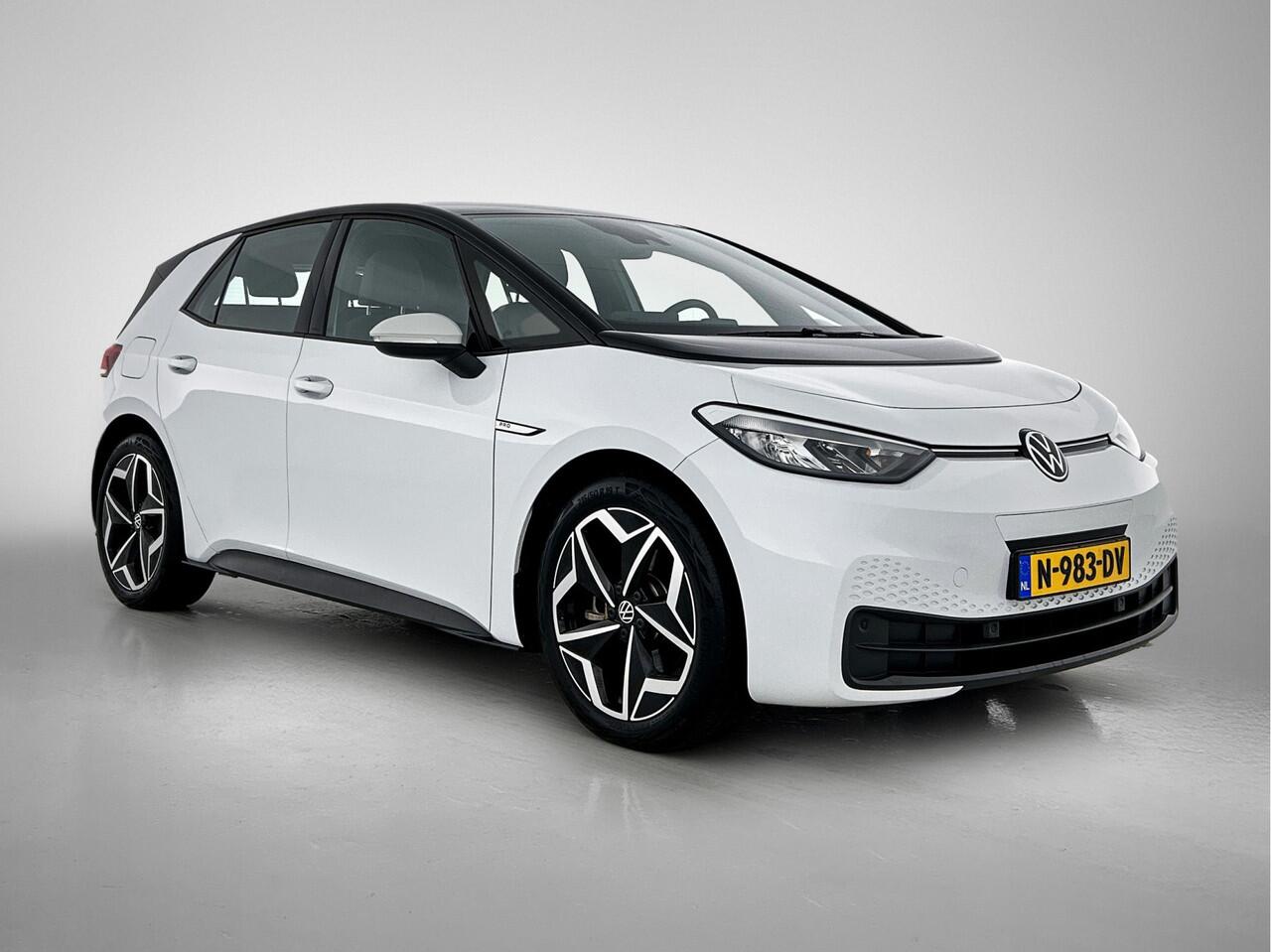 Volkswagen ID.3 PRO 58 kWh Climate Control | Cruise Control | Navigatie | Parkeersensoren
