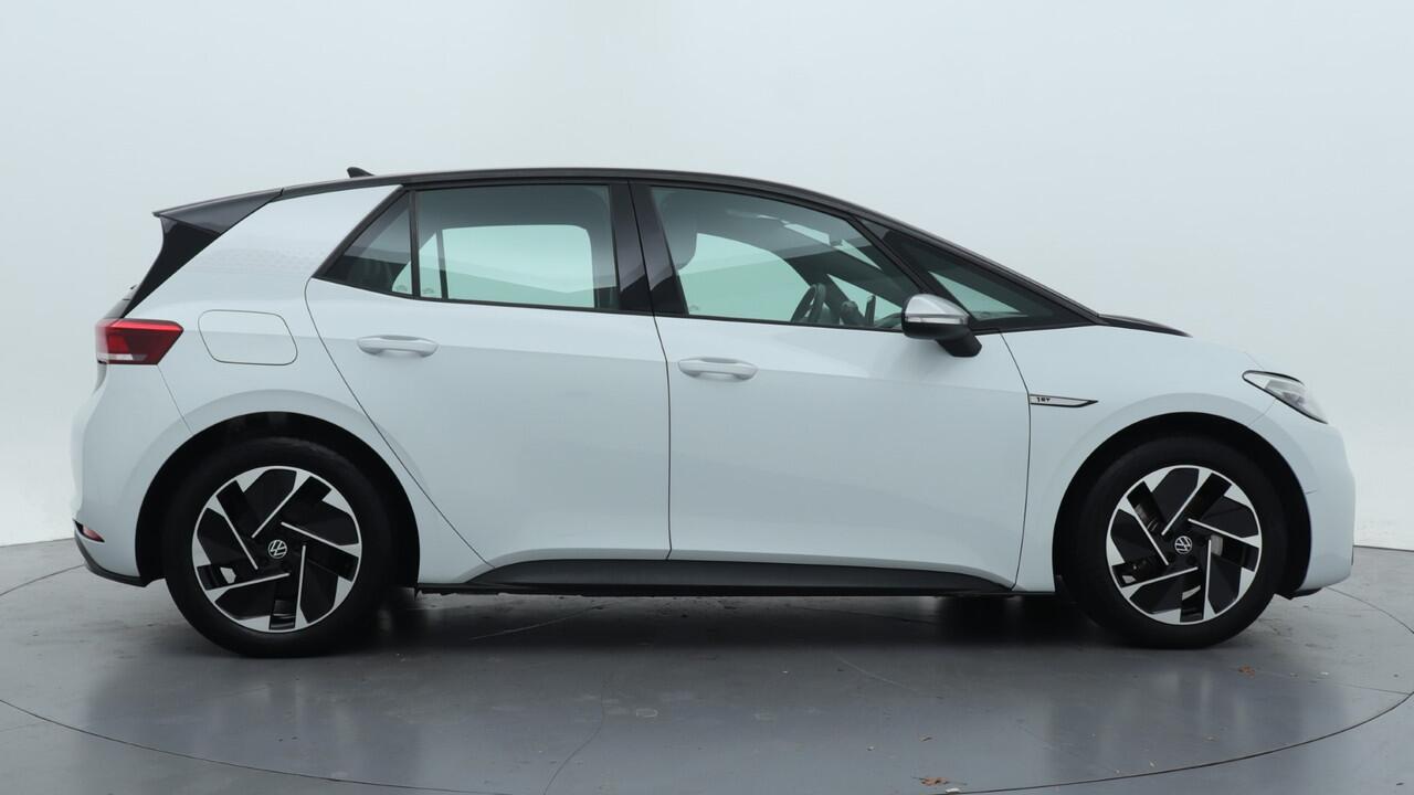 Volkswagen ID.3 First 58 kWh 204pk SOH 89% Navigatie