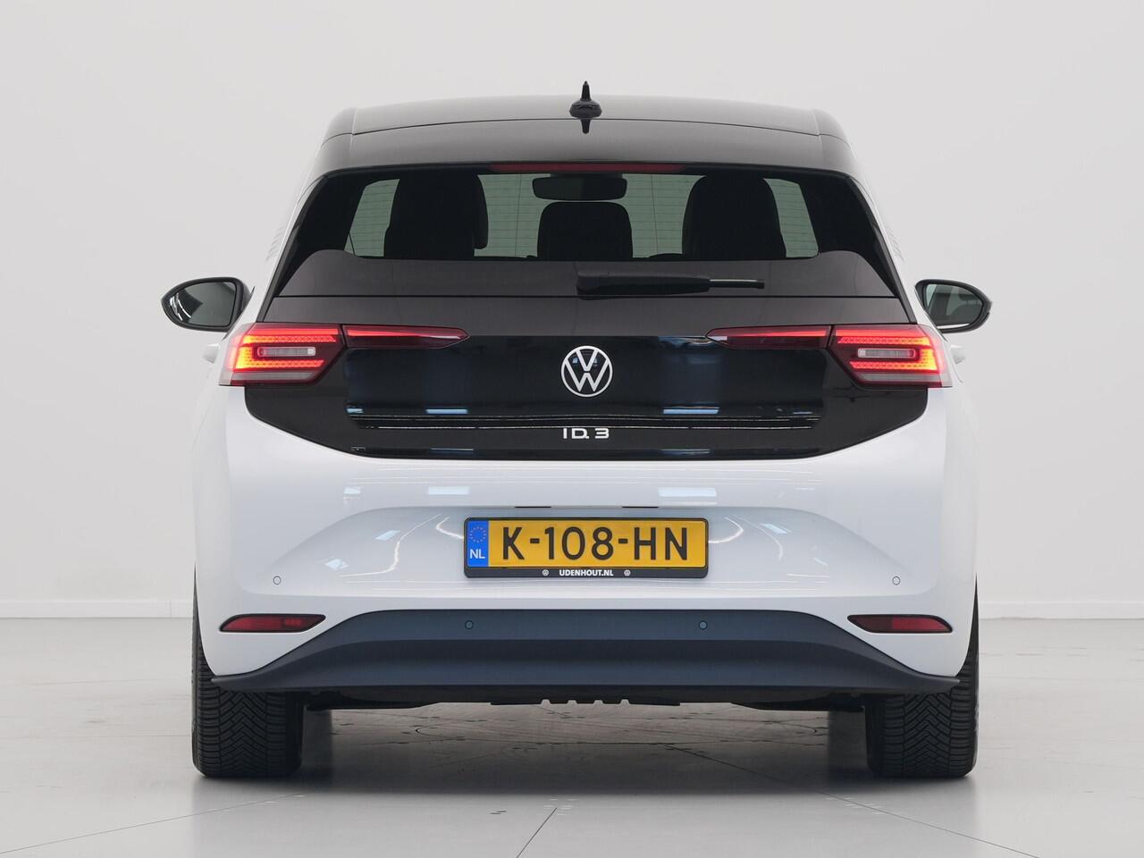 Volkswagen ID.3 First Plus 58 kWh Navigatie Camera Acc Stoelverwarming 154