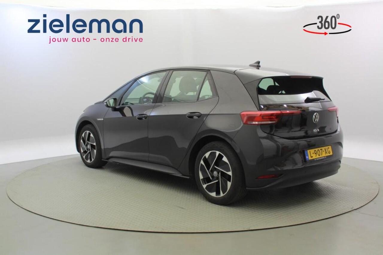 Volkswagen ID.3 Life 58 kWh - Carplay, Stoel/stuur verwarming, SOH 85%