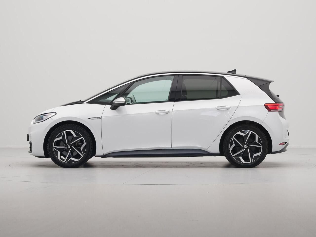Volkswagen ID.3 First Plus 58 kWh 204pk Navigatie Camera Acc Stoelverwarming Carplay 049