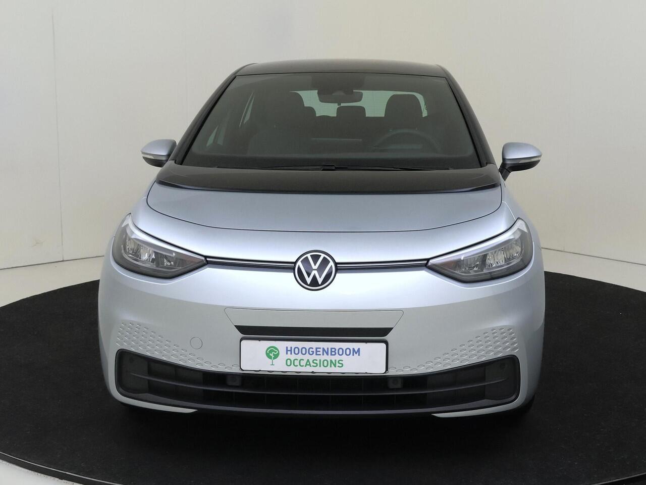 Volkswagen ID.3 Pro 58 kWh | SoH 91% | Parkeersensoren | Adaptieve cruise control | Voorverwarmingsinstalatie | CarPlay | Navigatie | Sfeerverlichting |