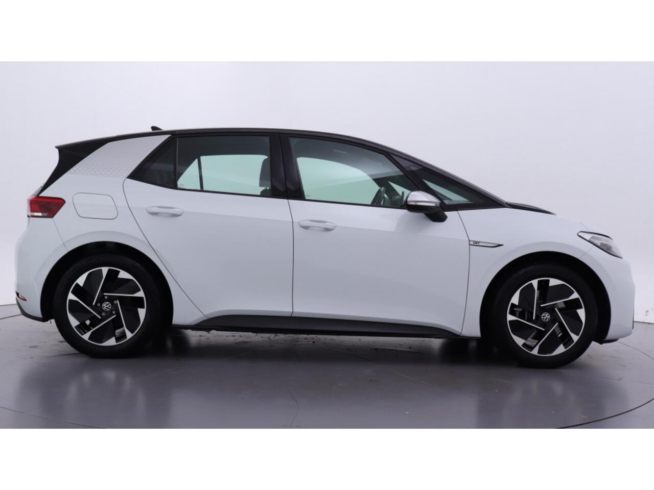 Volkswagen ID.3 First 58 kWh 204pk SOH 90% Navigatie Stoelverwarming
