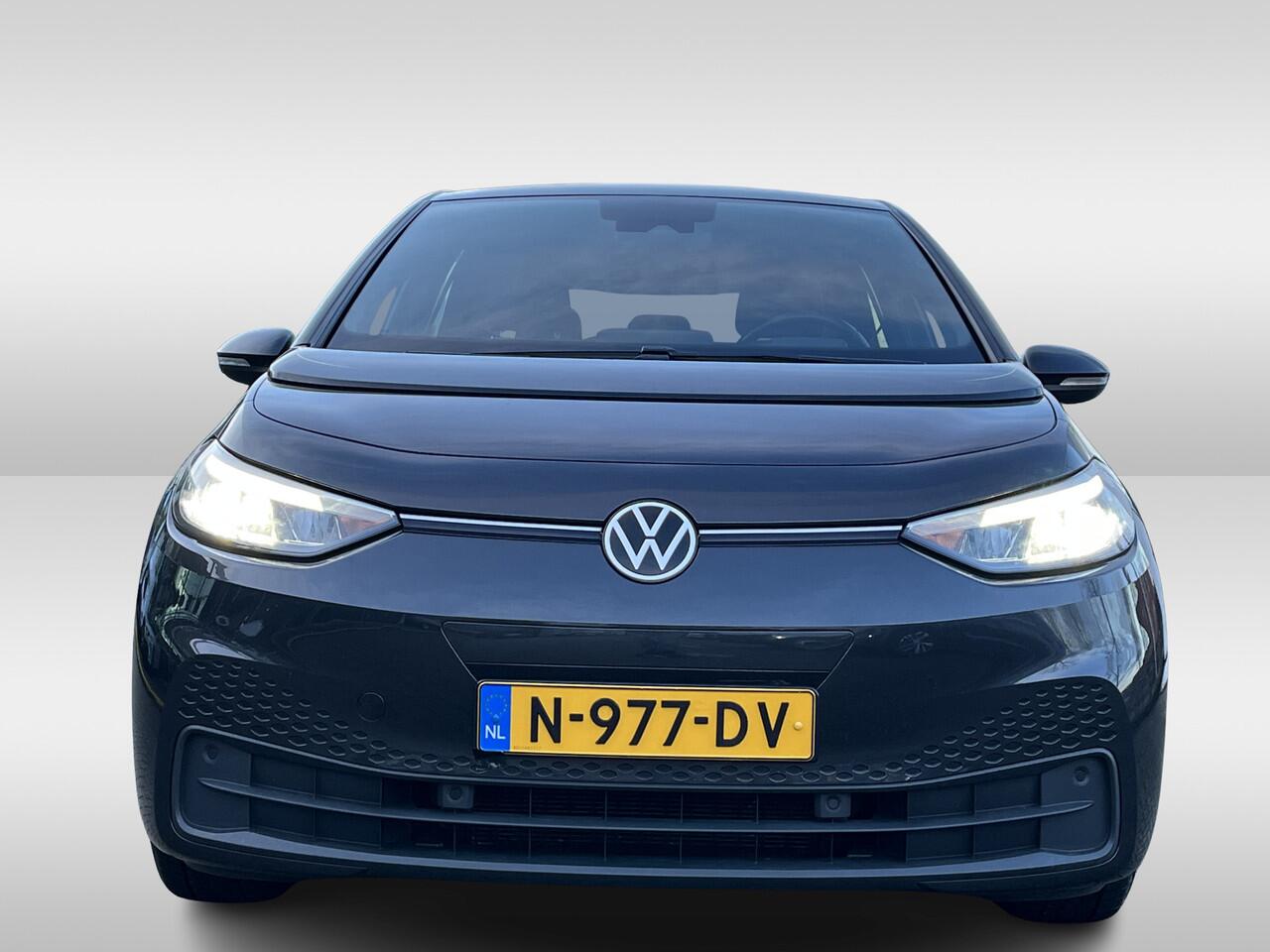 Volkswagen ID.3 Life 58 kWh / 19" LMV Andoya / Navigatie / Parkeersensoren / Stoelverwarming / Parkeer sensoren