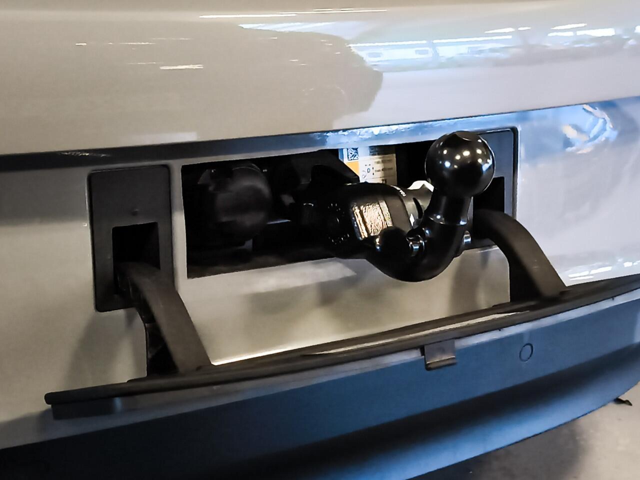 Volkswagen ID.3 First Plus 58 kWh 3-Fase 1e-Eig. & Keurig-Onderh. BOVAG-Garantie. NL-Auto.